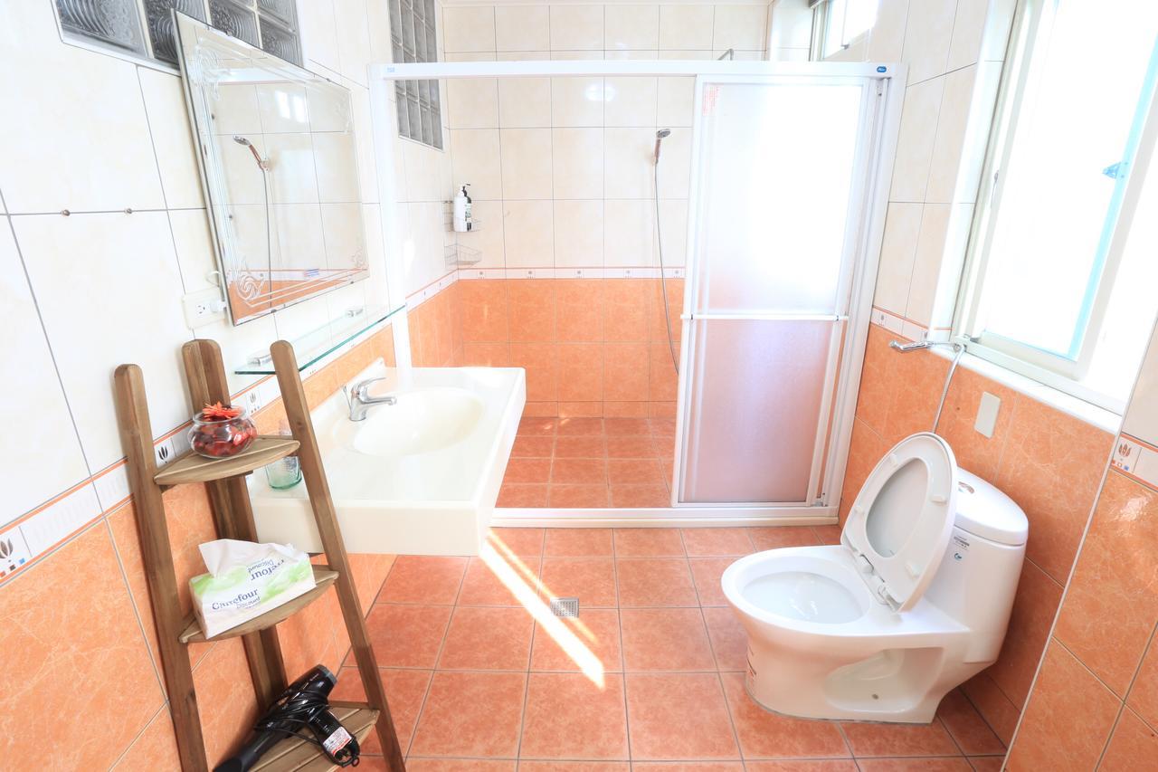 Downshifters House Villa Tongluo ภายนอก รูปภาพ